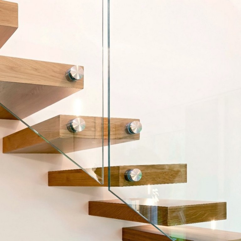 escalier flottant marches bois sur-mesure