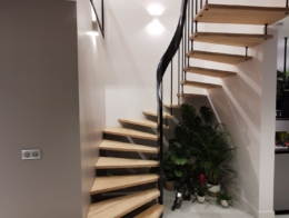 escalier suspendu débillardée marche palière