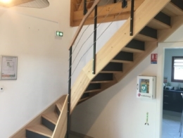 escalier traditionnel bois