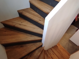 habillage escalier béton en chêne
